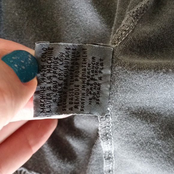 ☠️VTG/ RARE AC/DC☠️ - Men's Distressed "Highway To Hell" World Tour 1979… - Picture 6 of 10